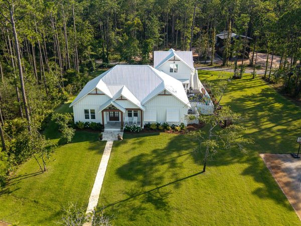 234 Island Grove Drive, Freeport, FL 32439