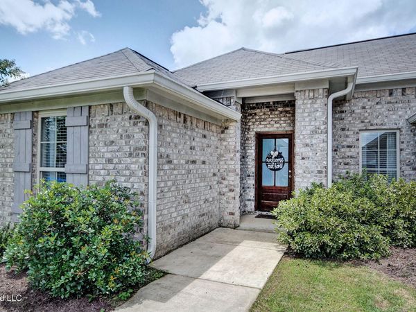 1404 Victoria Lane, Brandon, MS 39042