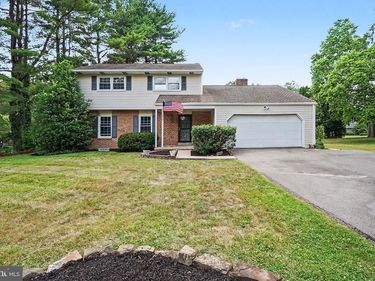 3818 BURTON LANE, HARRISBURG, PA 17110