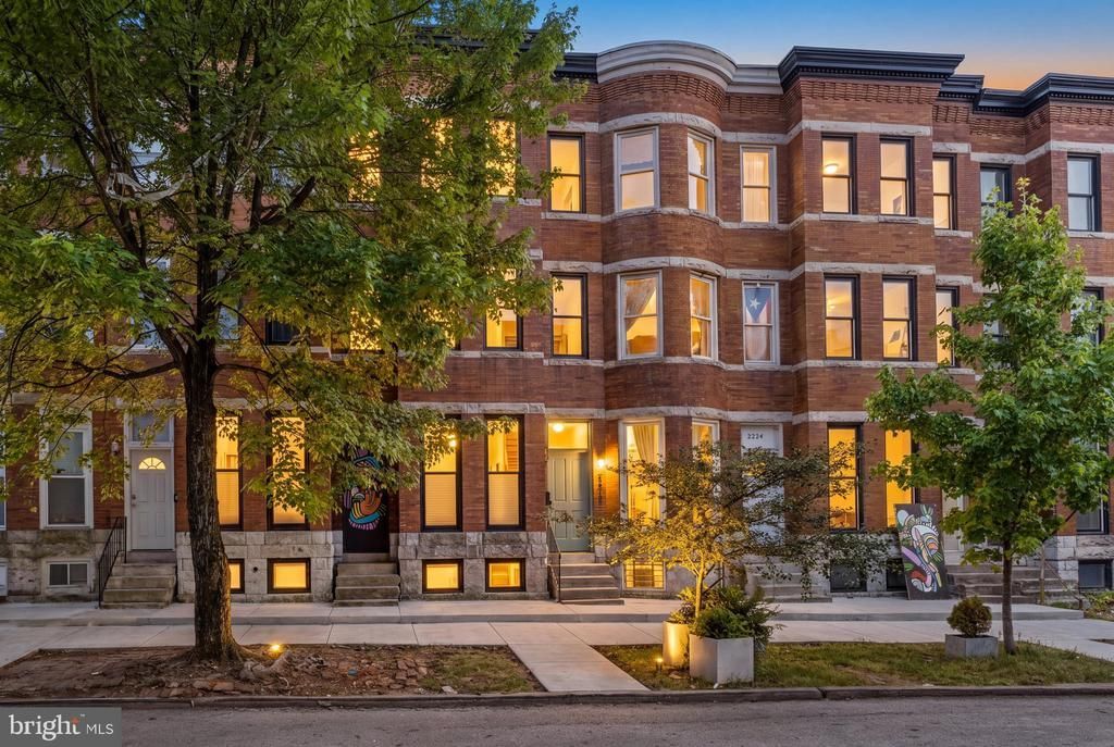 2906 Parkwood Avenue, Baltimore, MD 21217 Main Photo