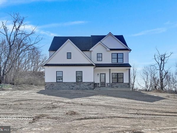 5784 WILD LILAC DRIVE , EAST PETERSBURG, PA 17520