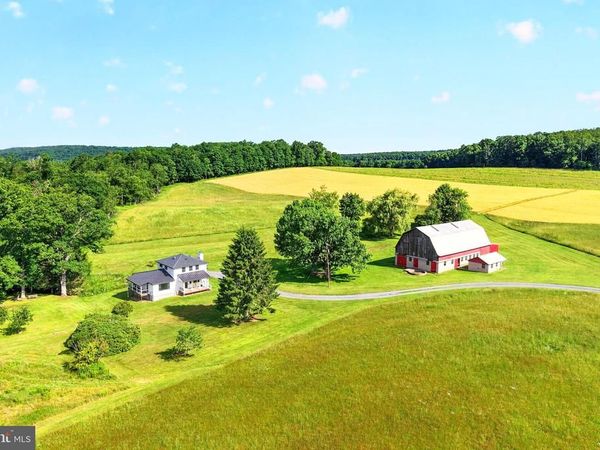 826 G SWAUGER ROAD, OAKLAND, MD 21550
