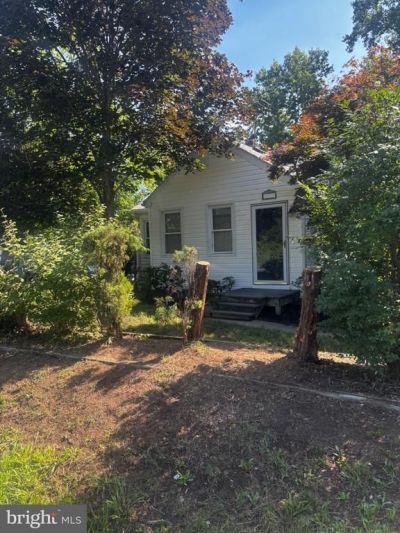 4304 LARGO ROAD, UPPER MARLBORO, MD 20772