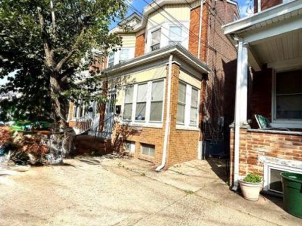 81 LIBERTY STREET, TRENTON, NJ 08611