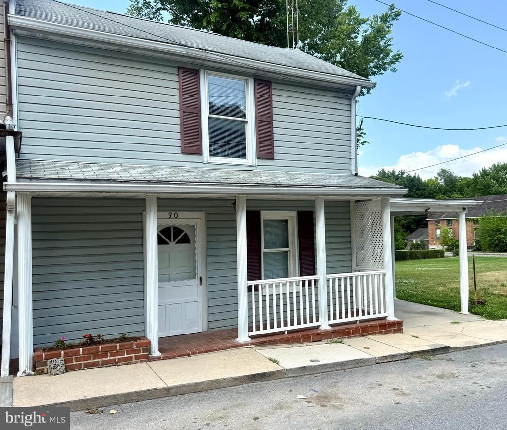 30 E CALIFORNIA STREET , MERCERSBURG, PA 17236
