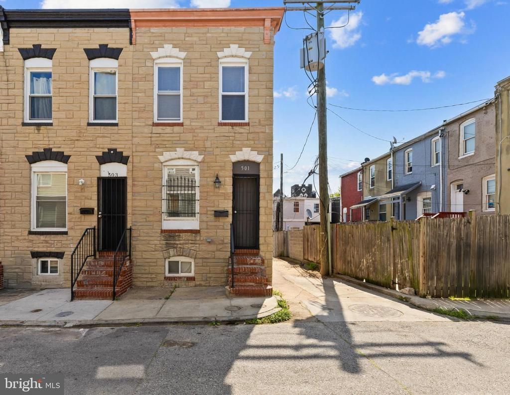 501 N PORT STREET , BALTIMORE, MD 21205