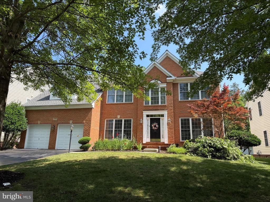 42855 CHATELAIN CIRCLE, BRAMBLETON, VA 20148