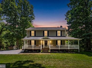 1515 DESERT ROAD, REVA, VA 22735