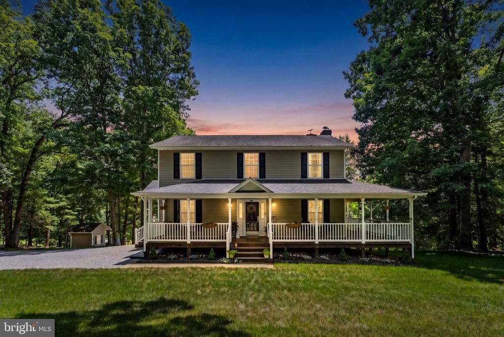 1515 DESERT ROAD, REVA, VA 22735