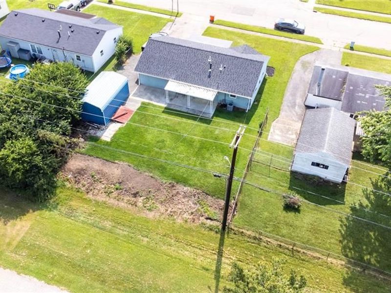 803 Weinland Drive, Park Layne, OH 45344 Photo 13