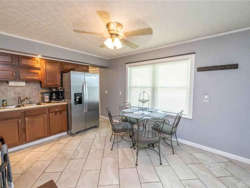 803 Weinland Drive, Park Layne, OH 45344 Photo 19