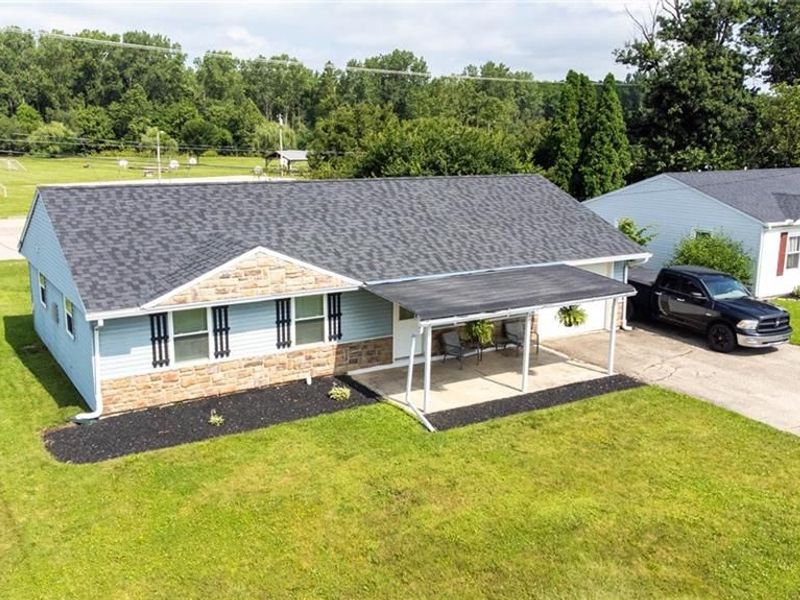 803 Weinland Drive, Park Layne, OH 45344 Photo 2