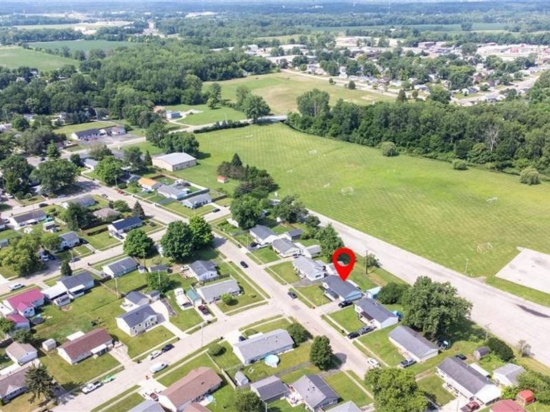 803 Weinland Drive, Park Layne, OH 45344 Photo 7