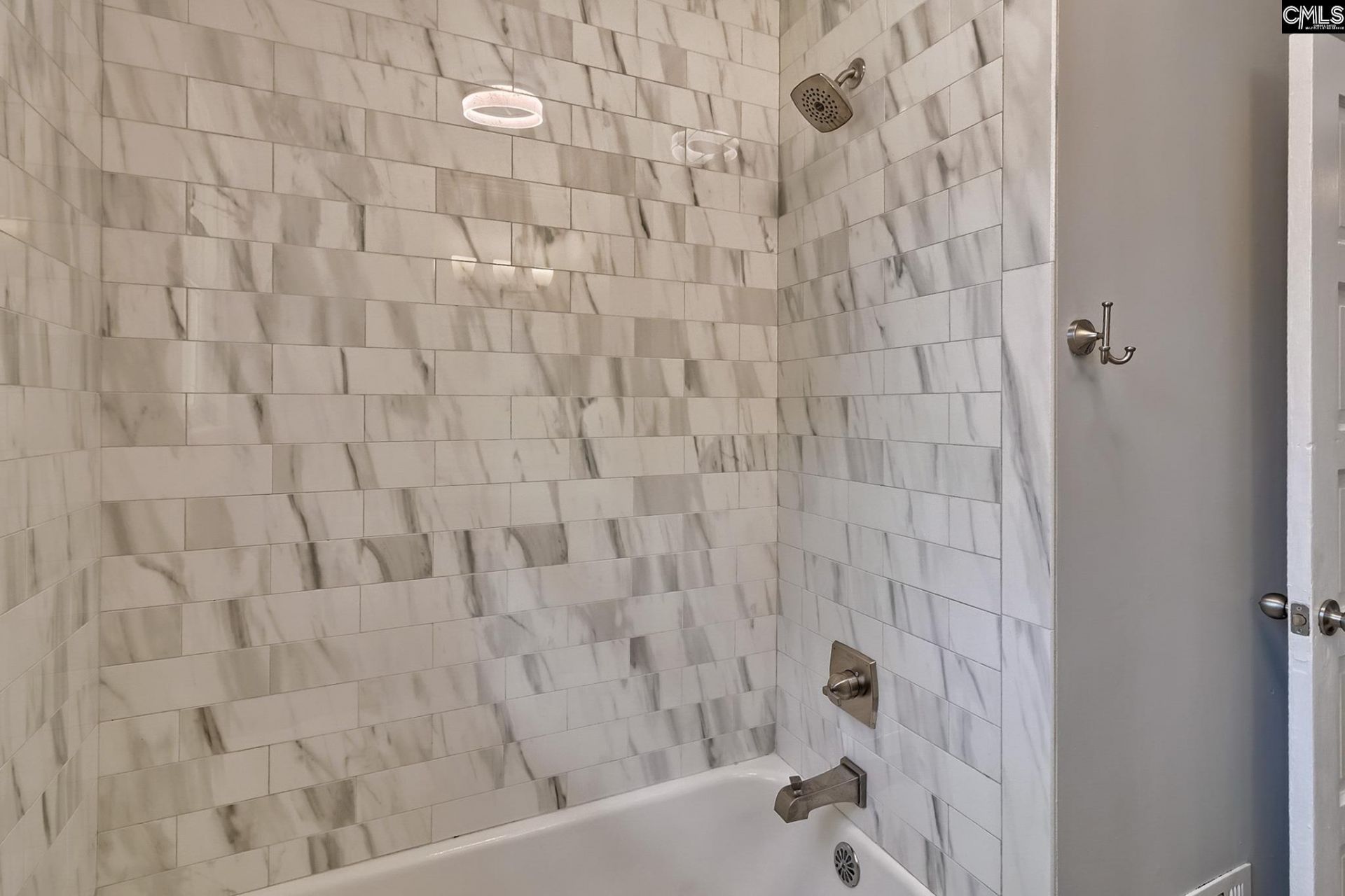 642 C Avenue  Photo 32
