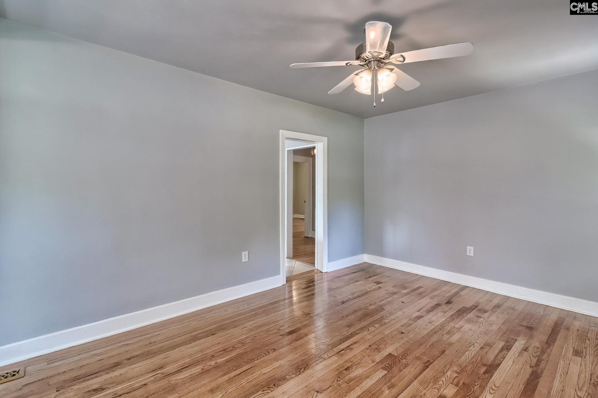 642 C Avenue  Photo 9