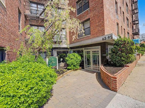 63-95 Austin Street , Unit 2G, Rego Park, NY 11374