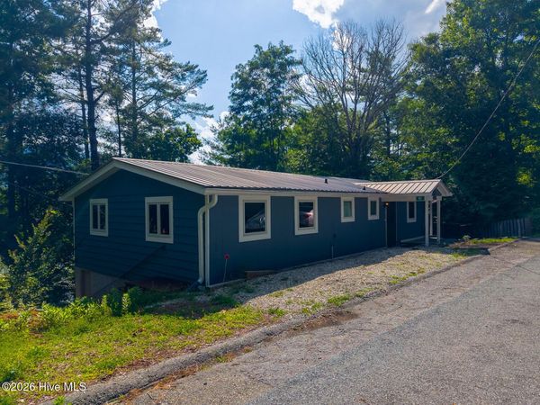 41 Black Bear Court , Robbinsville, NC 28771