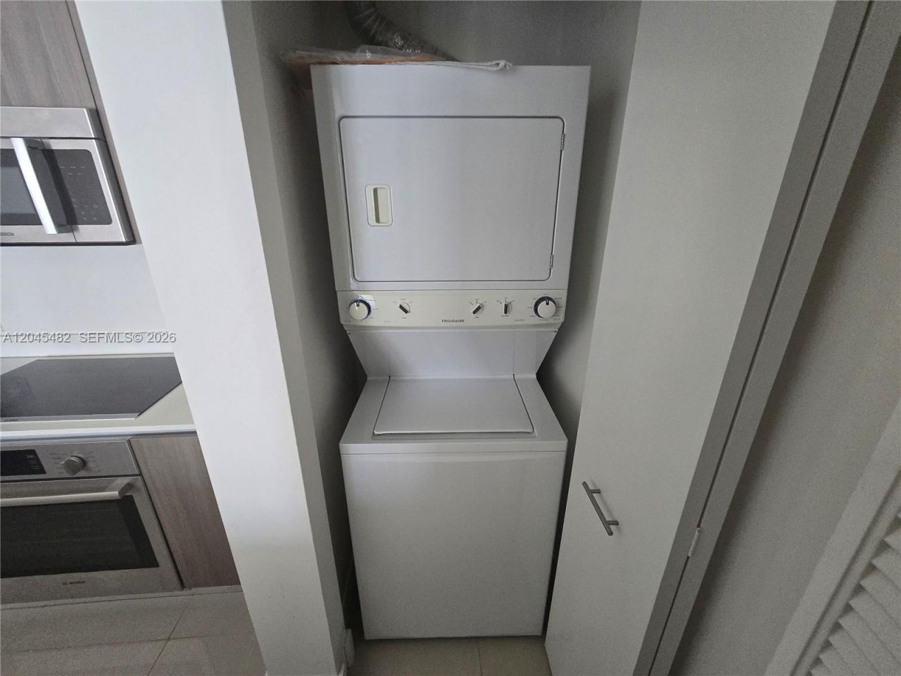 201 SW 17th Rd, Unit 611, Miami, FL 33129 Photo