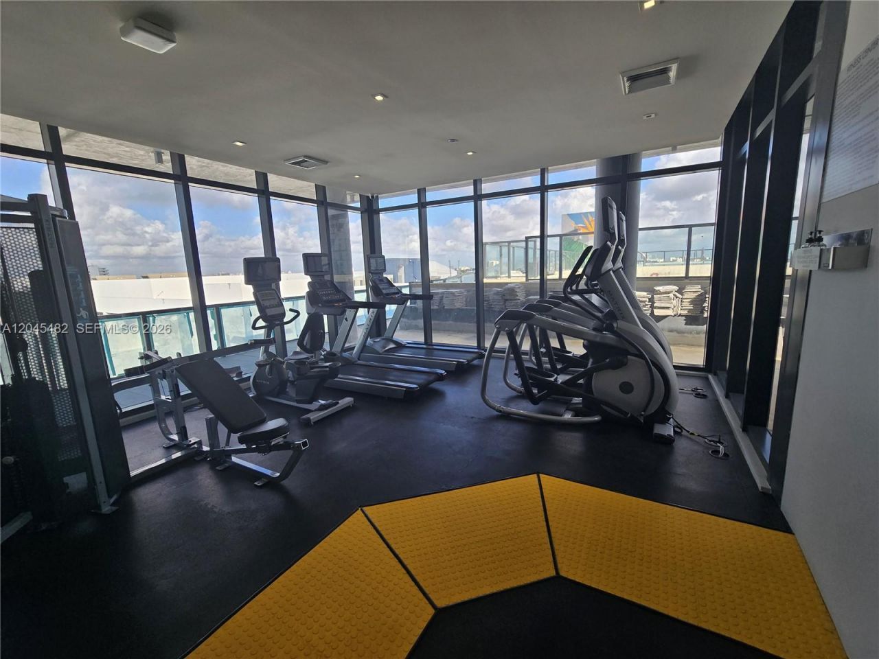 201 SW 17th Rd, Unit 611, Miami, FL 33129 Photo