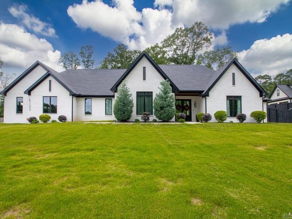 6105 Fait Road, Benton, AR 72019