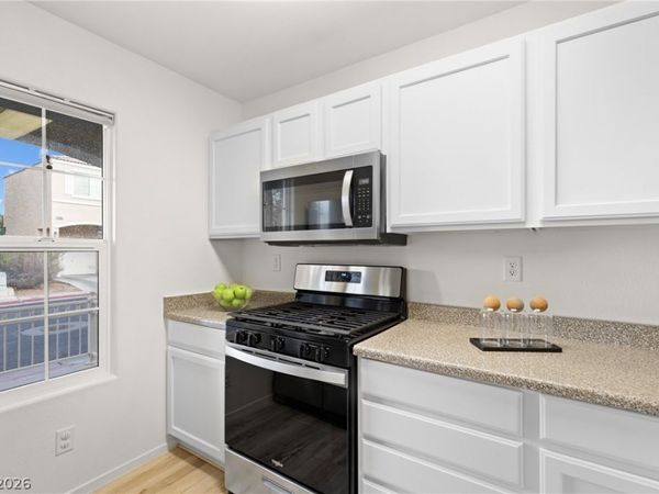10387 Beautiful Fruit Street, Las Vegas, NV 89183