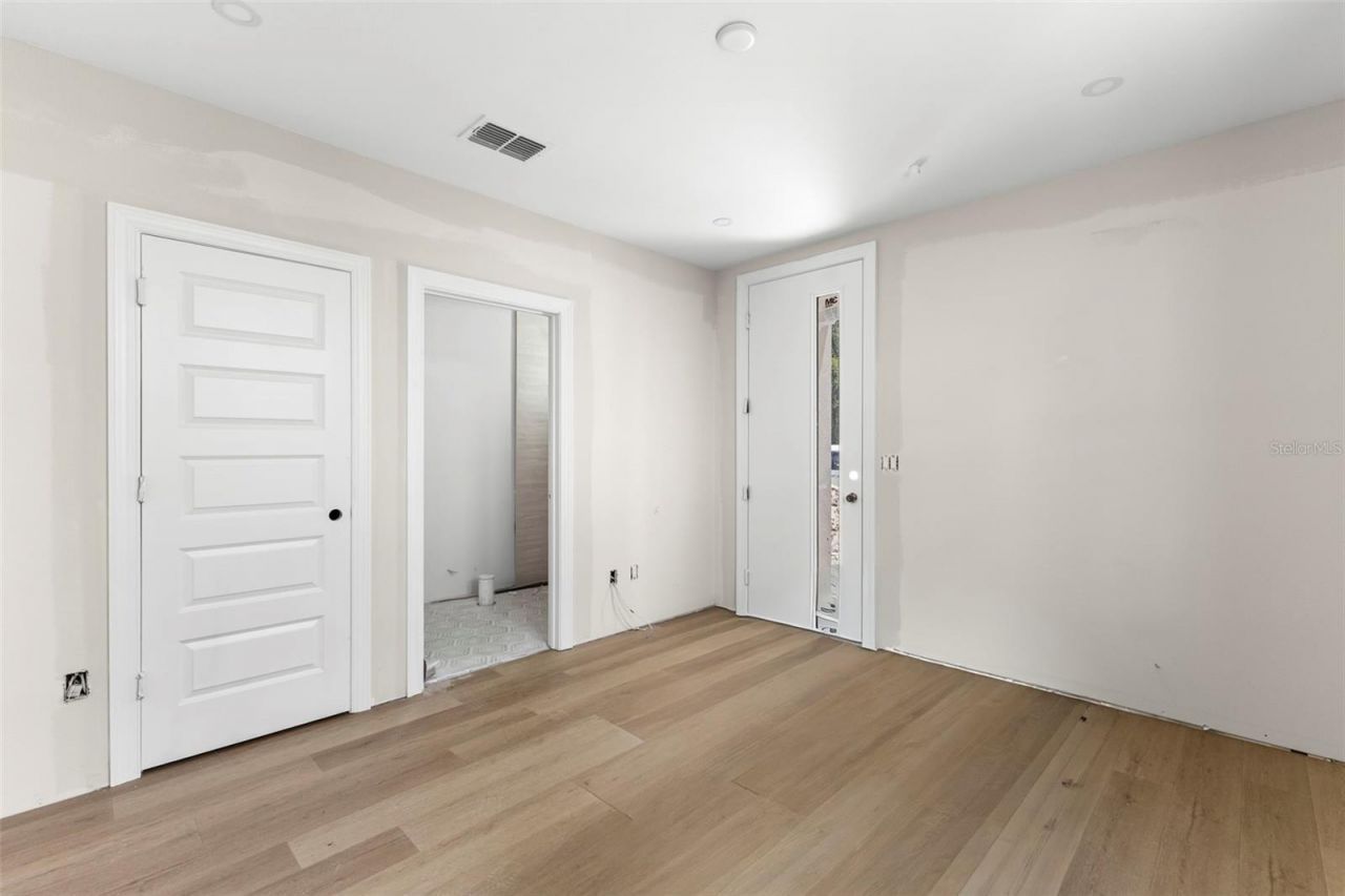 368 14th Street N, Saint Petersburg, FL 33705 Photo