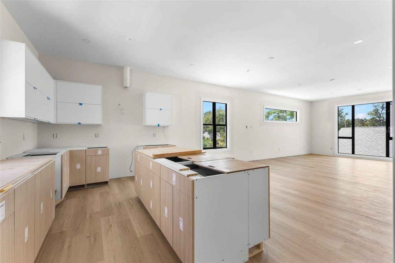 368 14th Street N, Saint Petersburg, FL 33705 Photo