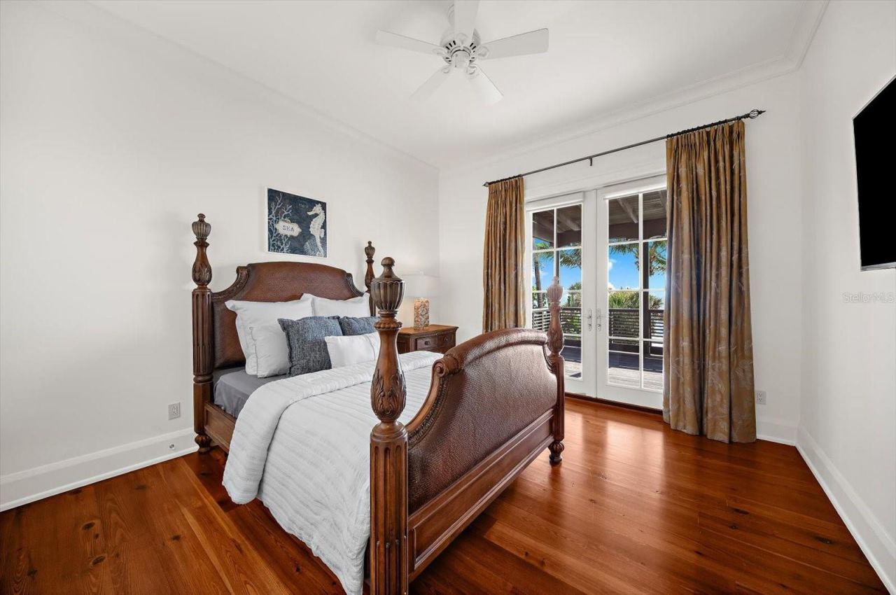 500 Gulf Boulevard, Belleair Shores, FL 33786 Photo