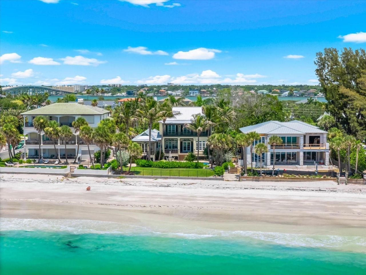 500 Gulf Boulevard, Belleair Shores, FL 33786 Photo