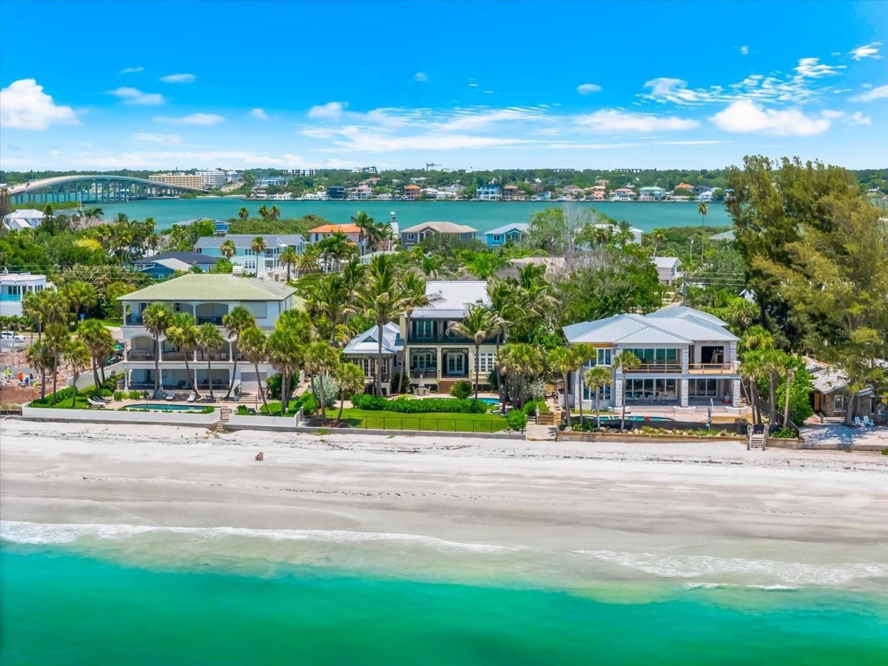 500 Gulf Boulevard, Belleair Shores, FL 33786 Photo