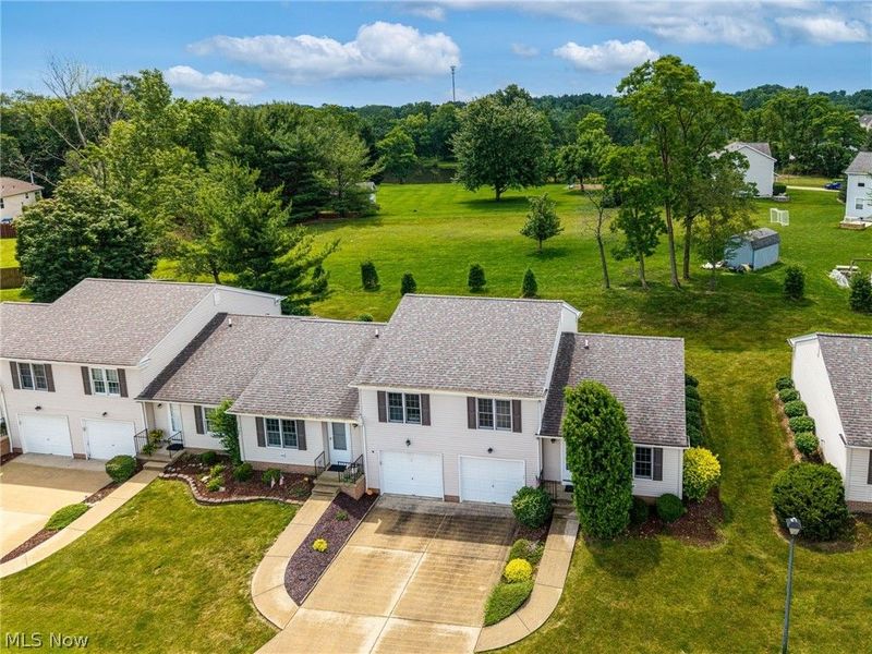 650 Sturbridge Drive, Unit 21, Medina, OH 44256 Photo 2