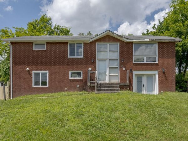 264 Wallace Rd , Nashville, TN 37211