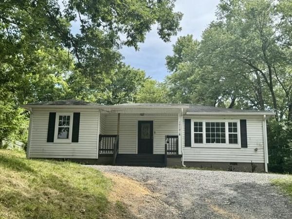 1040 6th Street NE, Cleveland, TN 37311