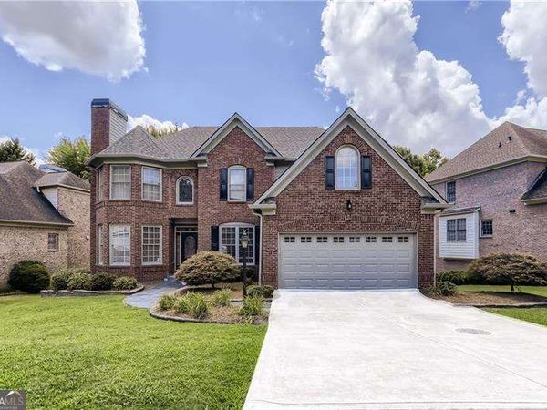 4612 Chardonnay Court, Dunwoody, GA 30338
