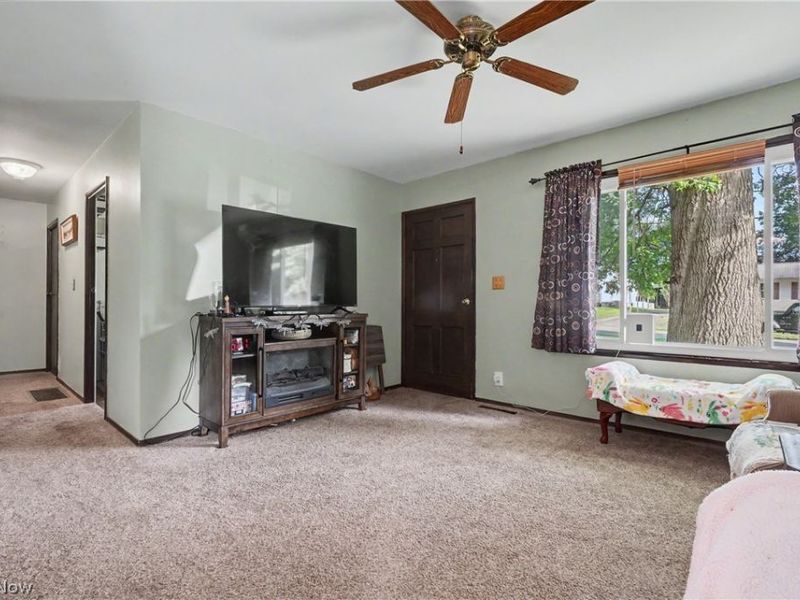 1834 Cleveland Street, Salem, OH 44460 Photo 10