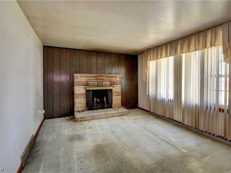 2933 Coventry Boulevard NE, Canton, OH 44705 Photo 17
