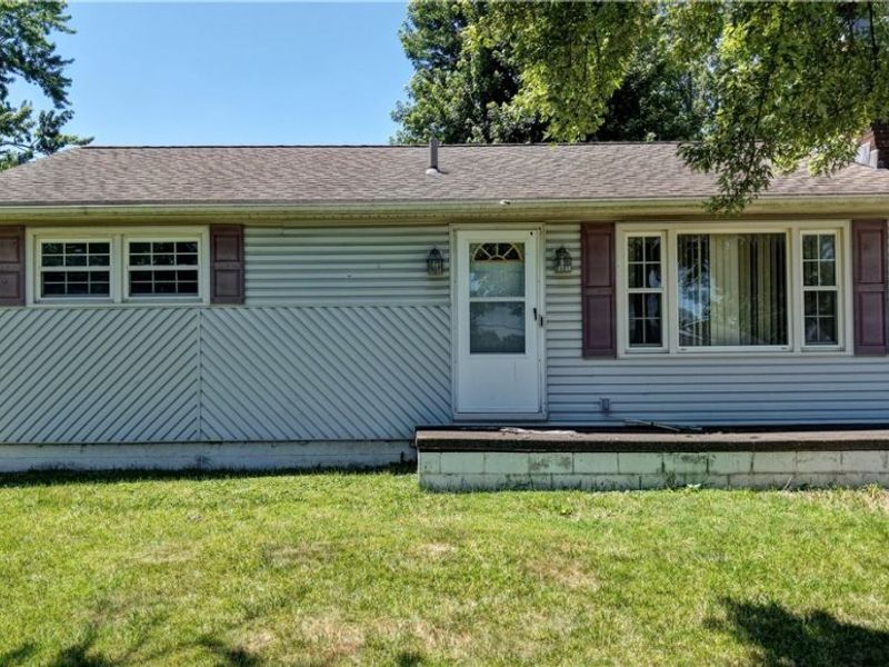 2933 Coventry Boulevard NE, Canton, OH 44705 Photo 5