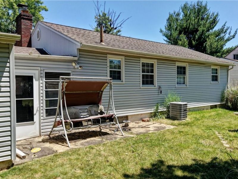 2933 Coventry Boulevard NE, Canton, OH 44705 Photo 8