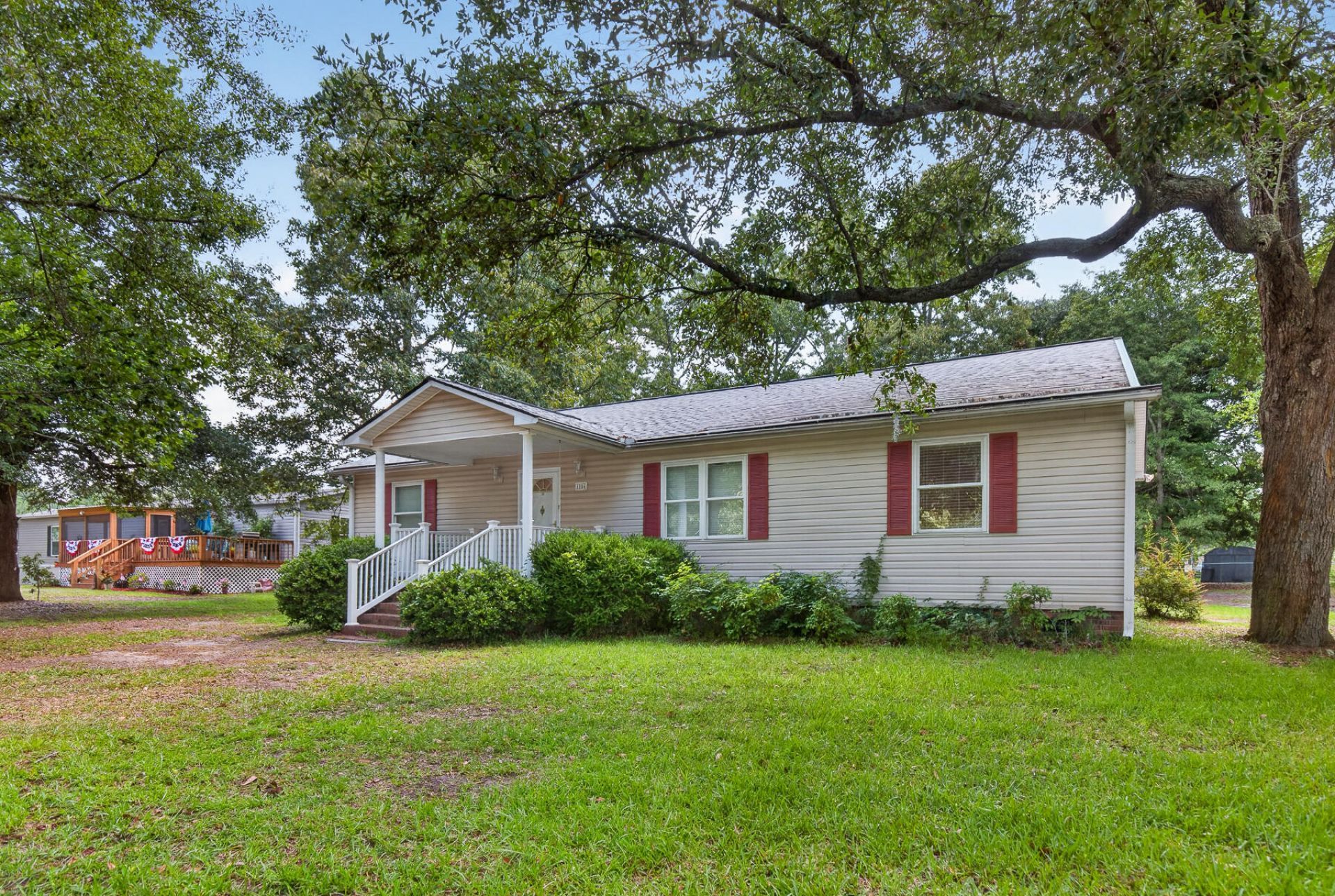 1104 Longpoint Road Photo 10