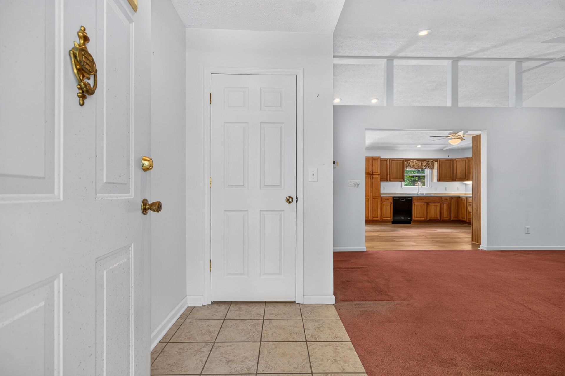 1104 Longpoint Road Photo 12