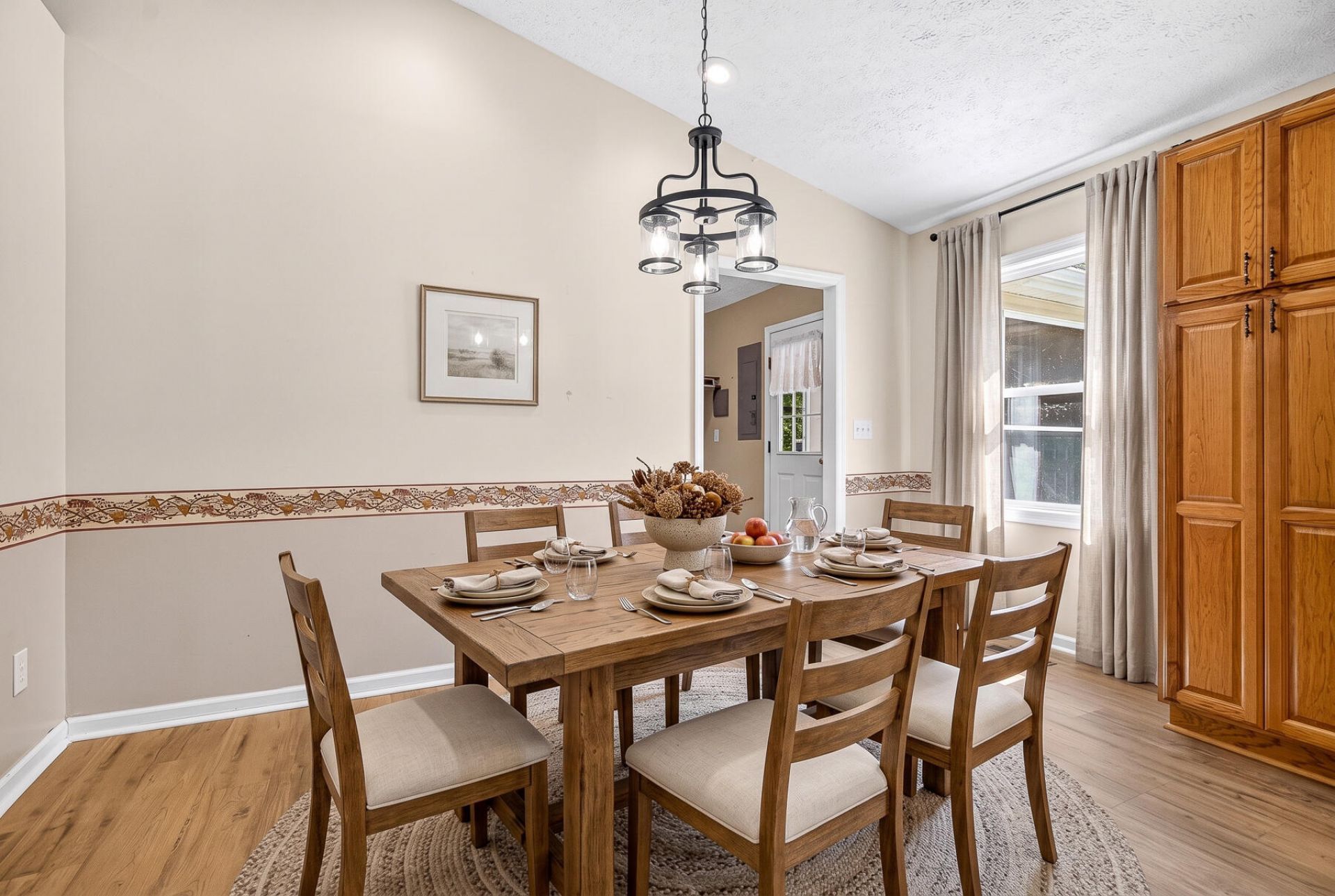 1104 Longpoint Road Photo 32