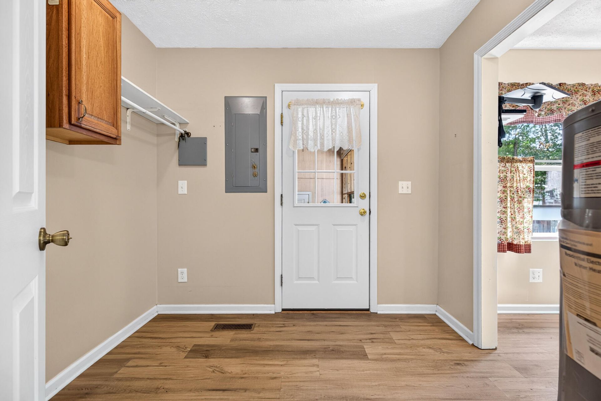 1104 Longpoint Road Photo 60