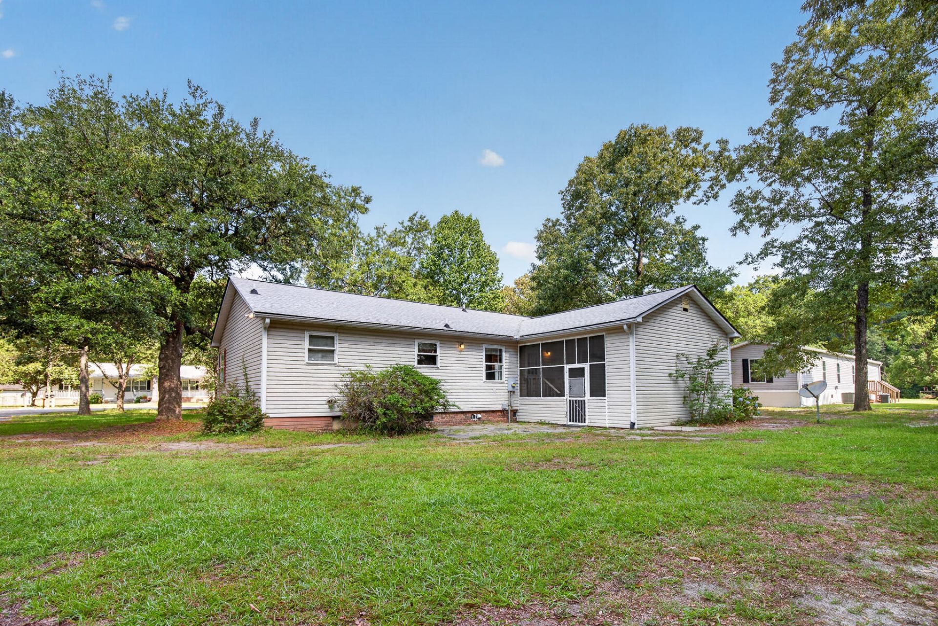 1104 Longpoint Road Photo 71