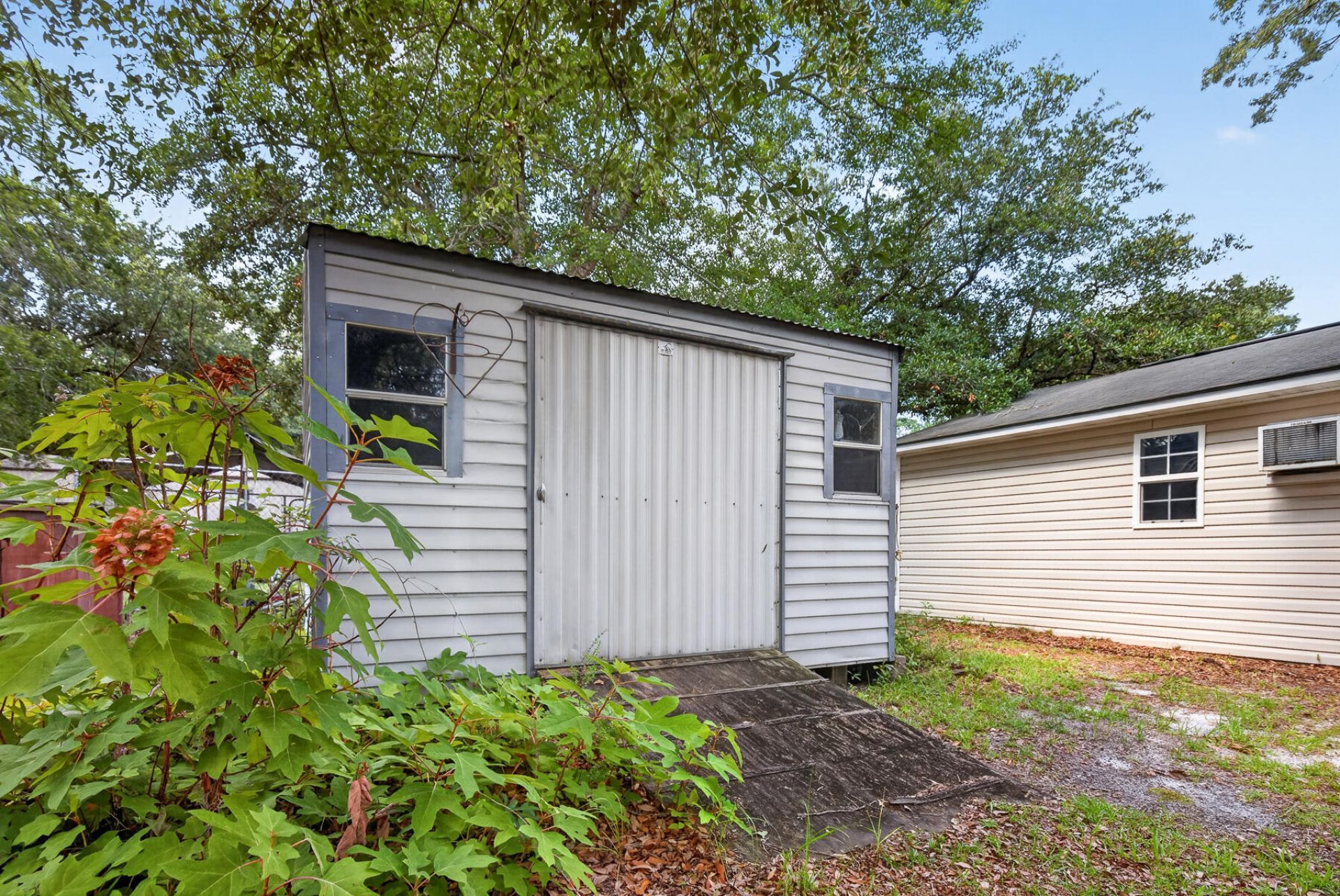 1104 Longpoint Road Photo 73