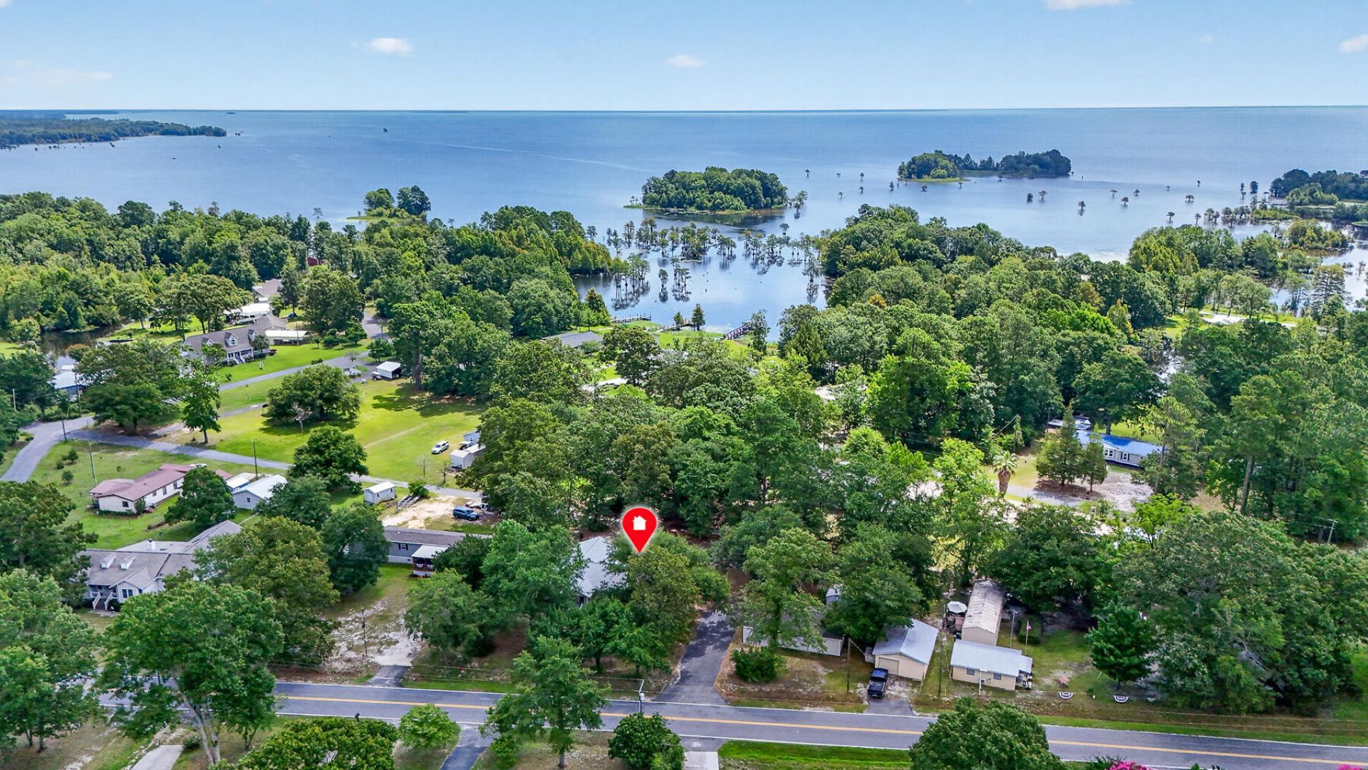 1104 Longpoint Road Photo 79