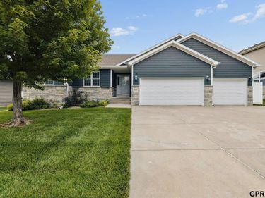 4800 S 75Th Street, Lincoln, NE 68516