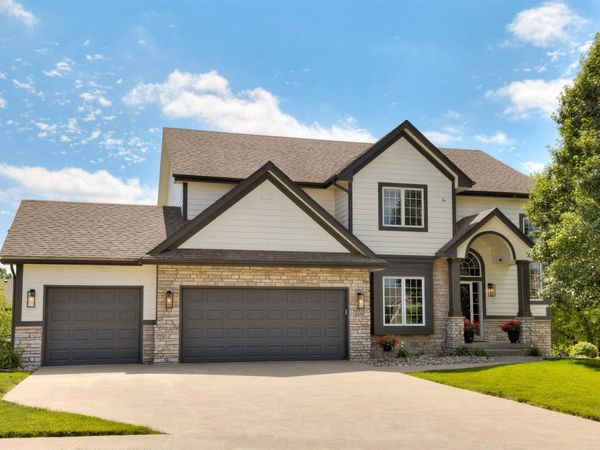 4119 139th Street , Urbandale, IA 50323