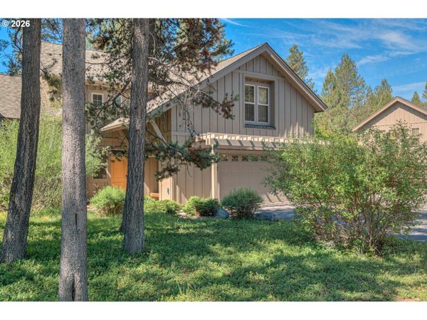 57135 FREMONT DR, Unit 7, Bend, OR 97707