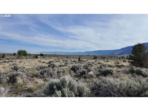 Carlon Lane, Summer Lake, OR 97640