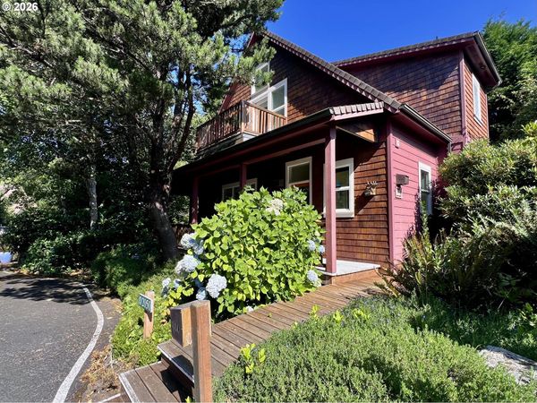 2050 OVERLEAF LOOP, Yachats, OR 97498
